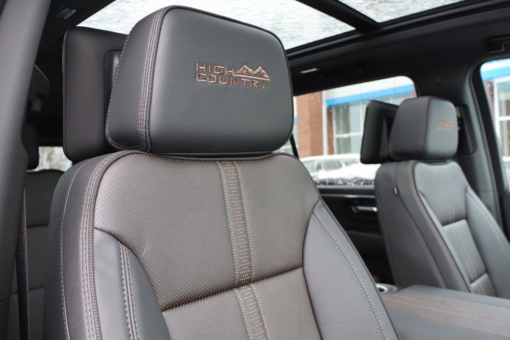 New 2026 Chevrolet Suburban High Country image 56