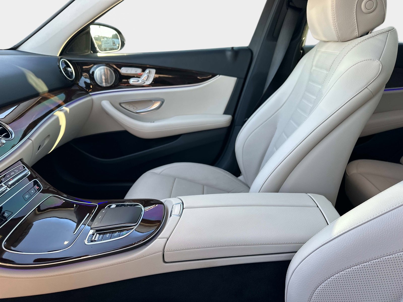 Certified 2021 Mercedes-Benz E 450 4MATIC All-Terrain Wagon image 24