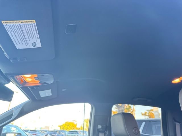 Used 2023 Chevrolet Colorado LT w/ LT Convenience Package II image 20