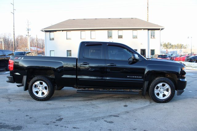 Used 2018 Chevrolet Silverado 1500 LT w/ All Star Edition image 6