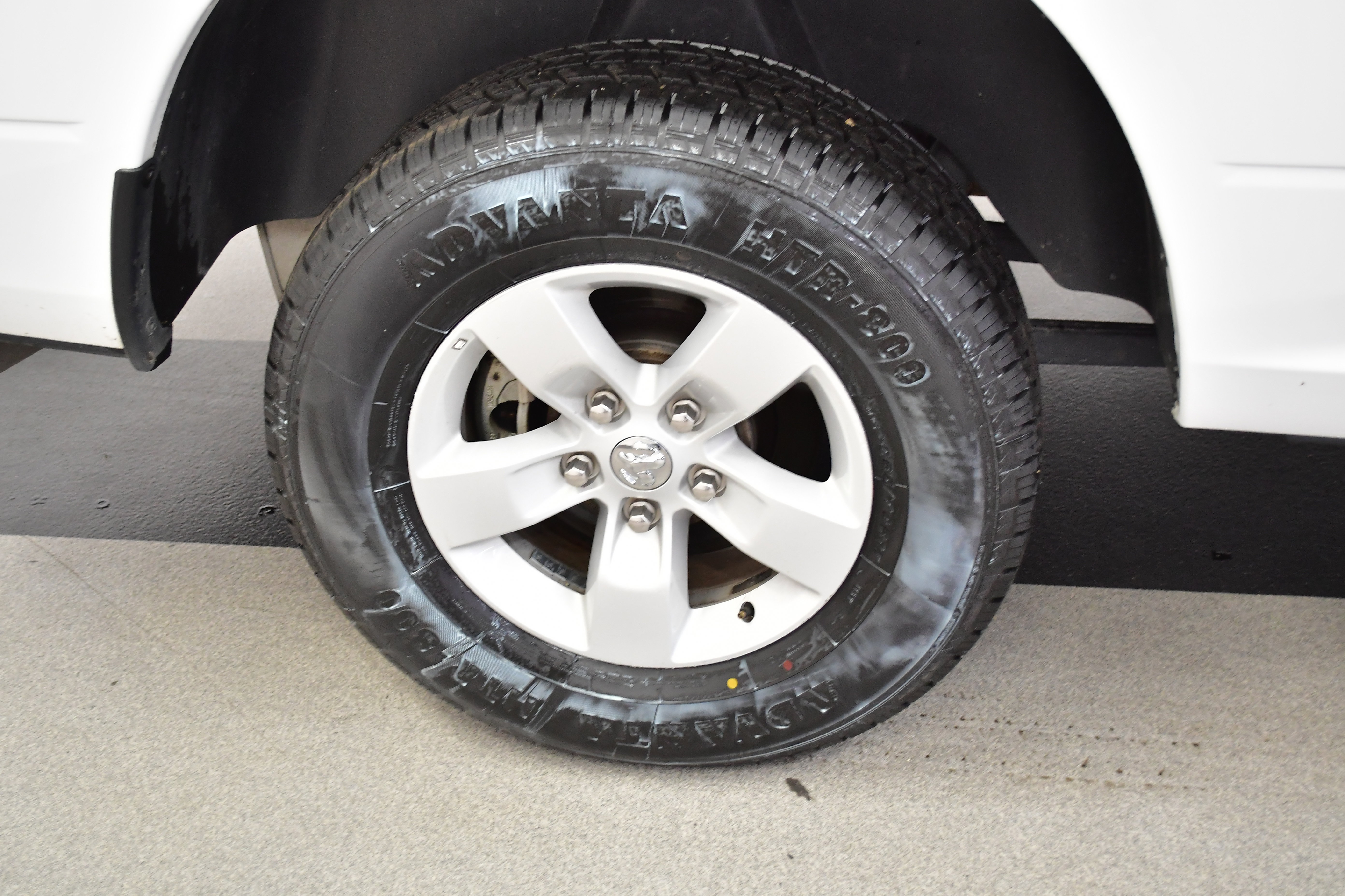 Used 2023 RAM 1500 Classic SLT w/ Trailer & Traction Group AWD/4WD image 31