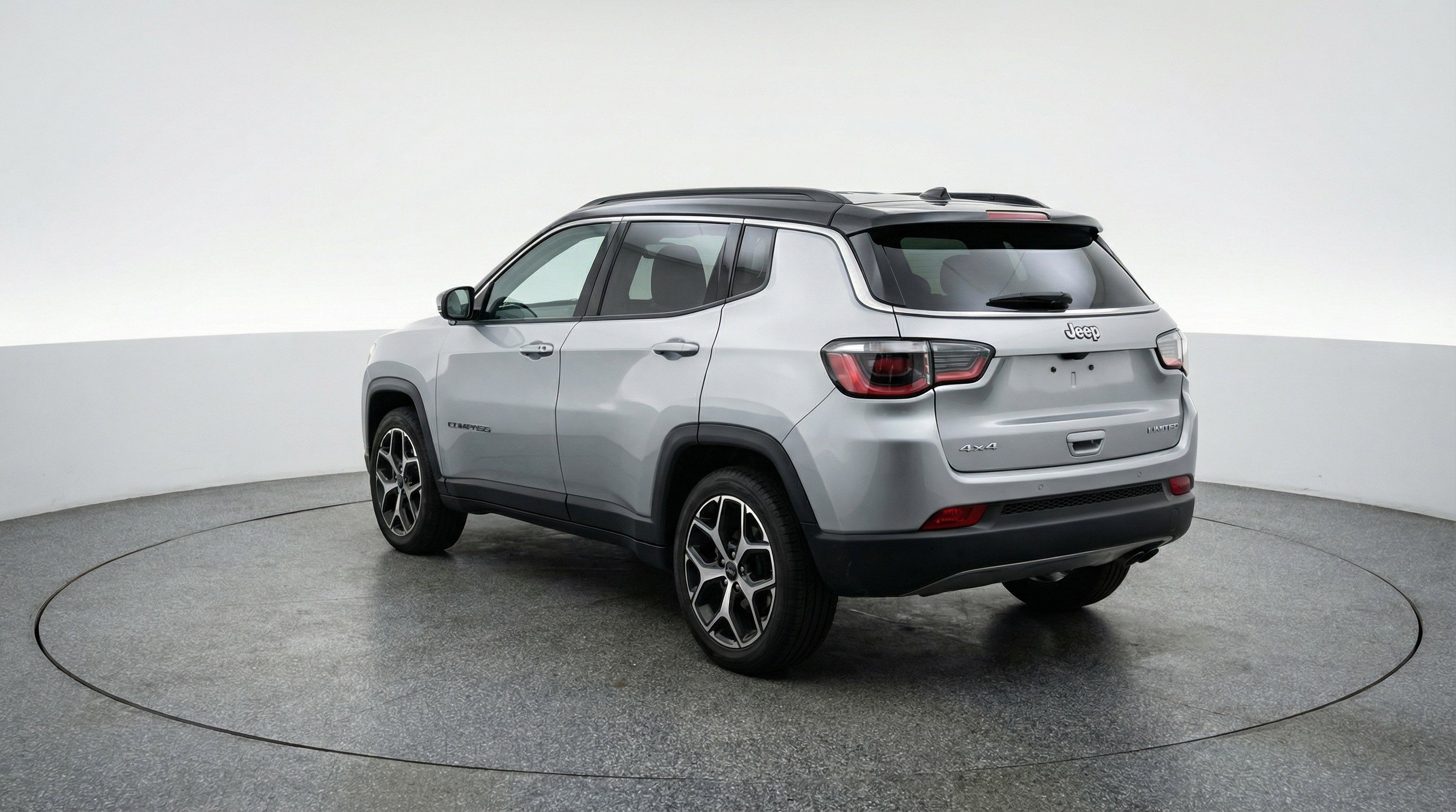 Used 2025 Jeep Compass Limited AWD/4WD image 6