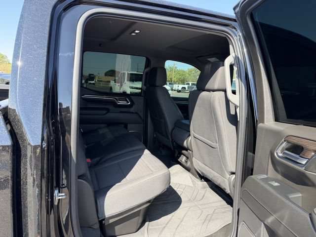 Used 2024 Chevrolet Silverado 1500 RST w/ Z71 Off-Road Package AWD/4WD image 14