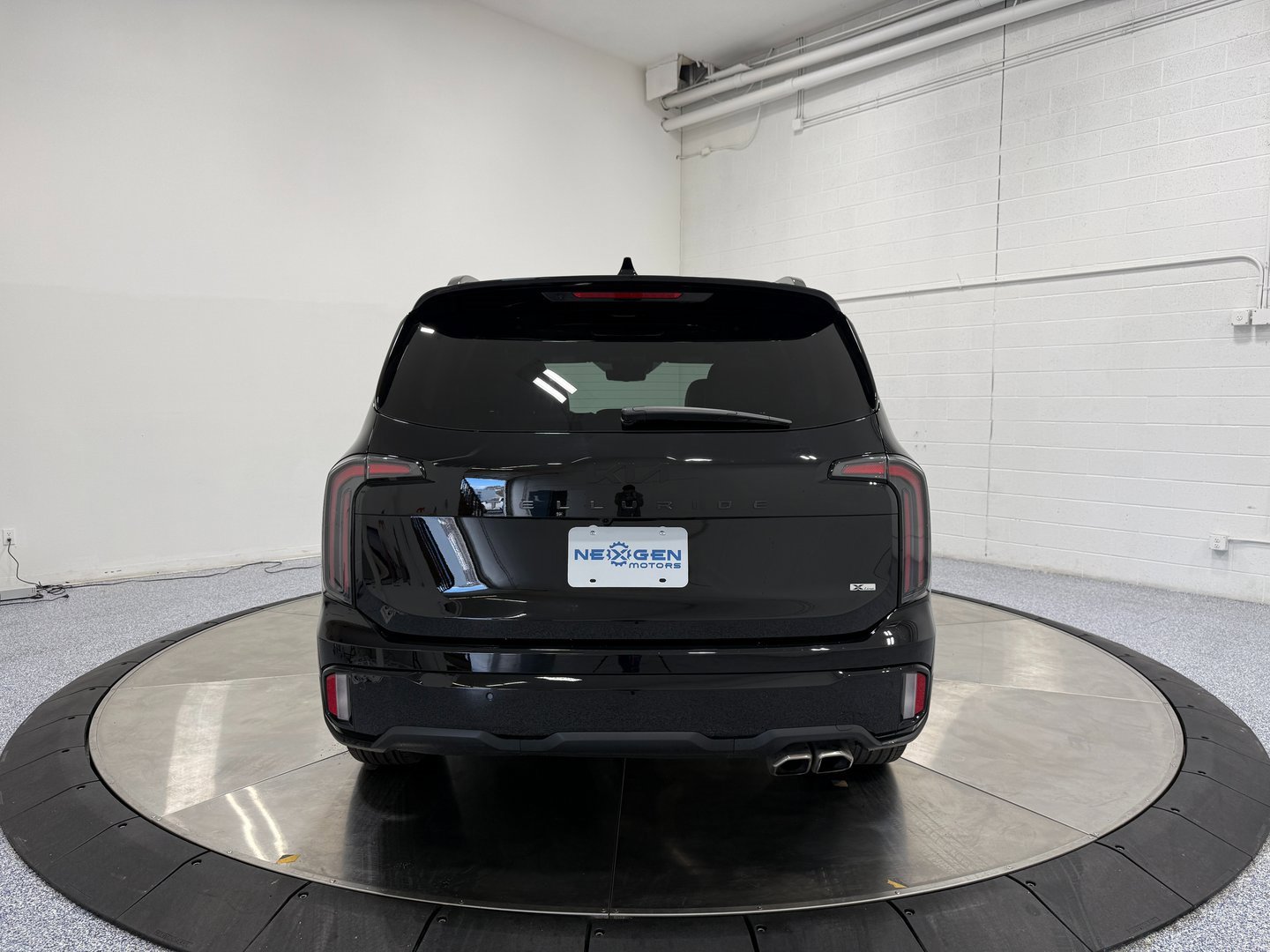 Used 2025 Kia Telluride SX Prestige X-Line image 6