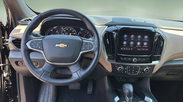 Used 2023 Chevrolet Traverse Premier w/ LPO, Cargo Package AWD/4WD image 10