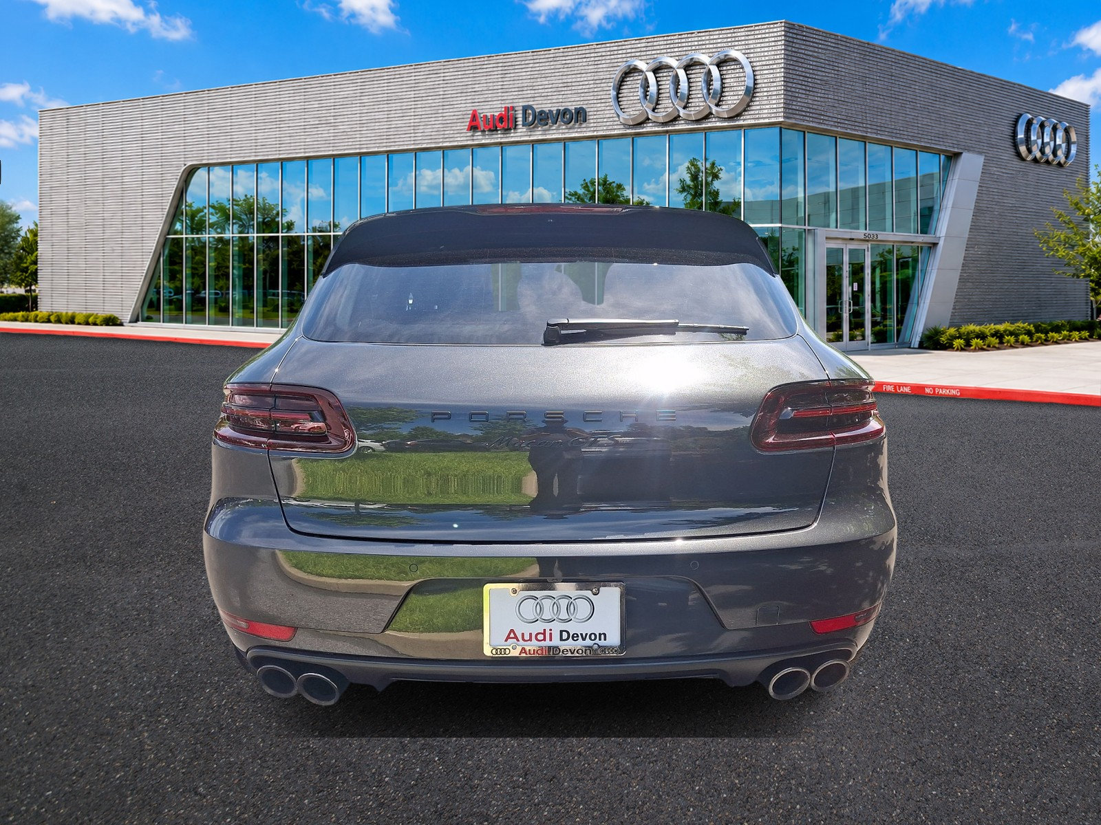 Used 2018 Porsche Macan GTS AWD/4WD image 5