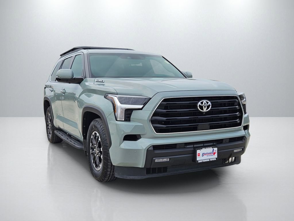 Used 2025 Toyota Sequoia SR5 w/ TRD Off-Road Package AWD/4WD image 3