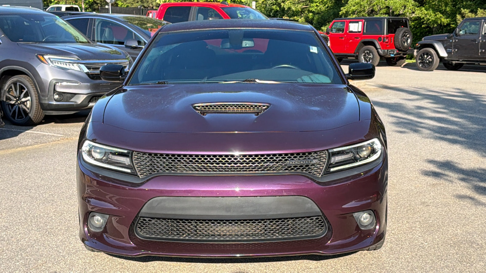 Used 2020 Dodge Charger R/T w/ Blacktop Package RWD image 3