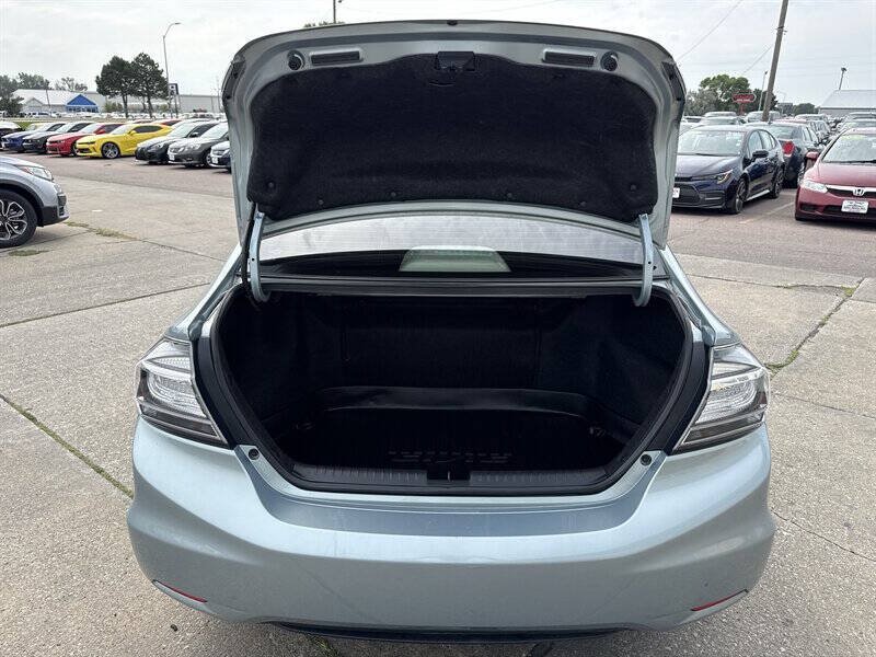 Used 2014 Honda Civic Hybrid Sedan image 21