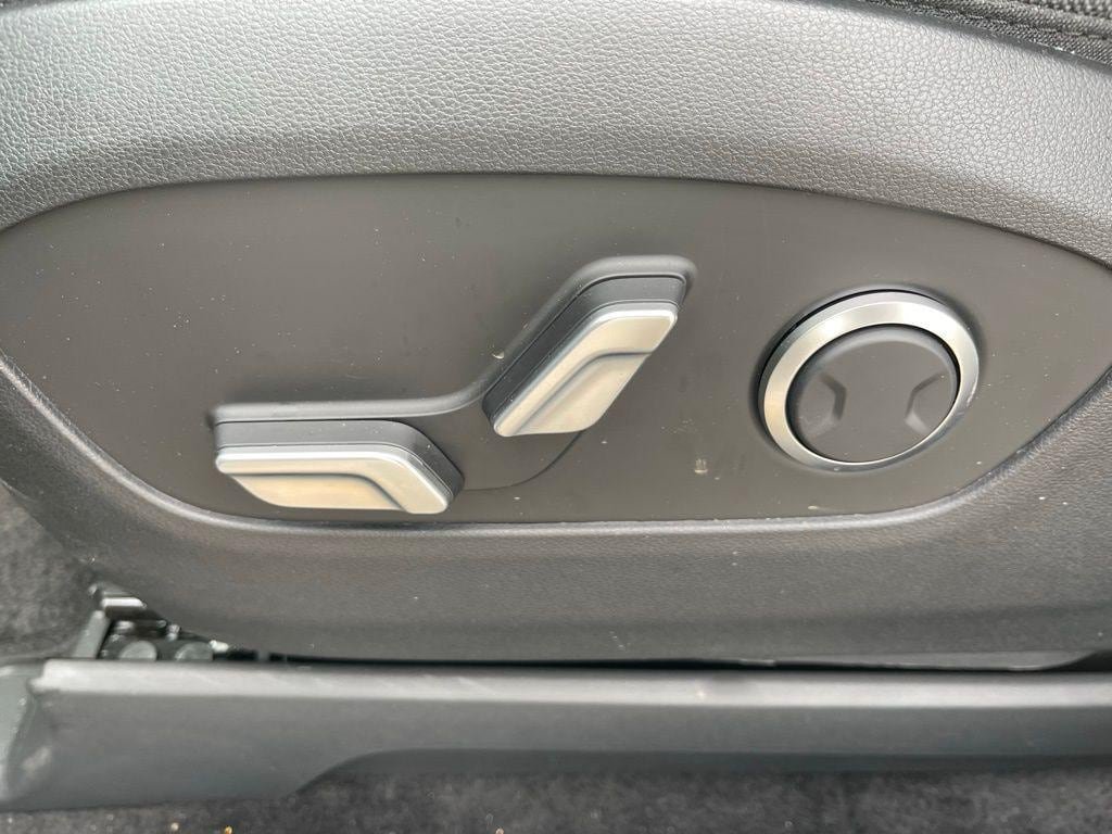 New 2026 Hyundai Ioniq 9 SE AWD/4WD image 20