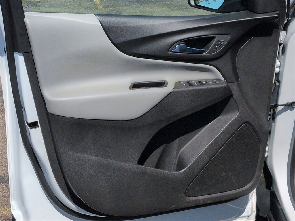 Certified 2021 Chevrolet Equinox LS image 22