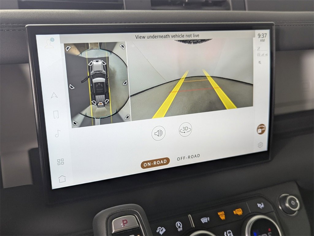 Used 2025 Land Rover Defender 110 S image 21