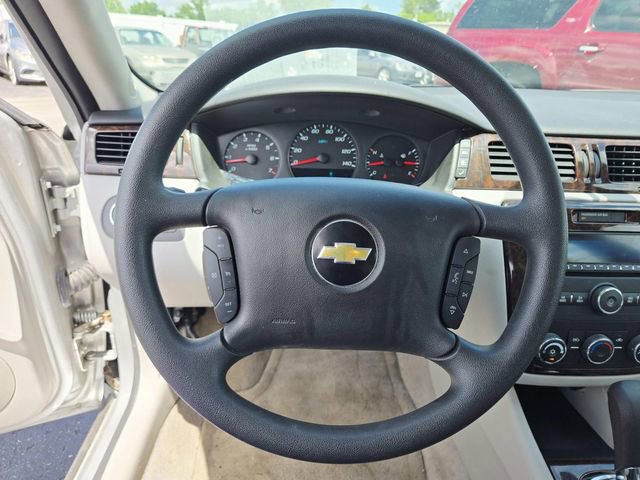 Used 2015 Chevrolet Impala Limited LS FWD image 15