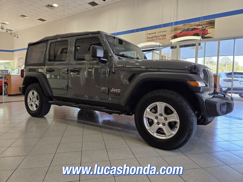 Used 2021 Jeep Wrangler Unlimited Sport AWD/4WD image 3