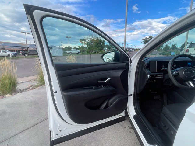 Used 2025 Hyundai Tucson SEL AWD/4WD image 13
