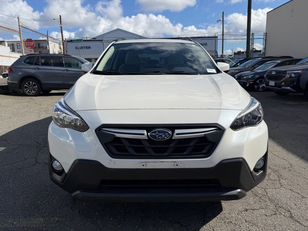Certified 2022 Subaru Crosstrek 2.0i Premium w/ Popular Package #2 image 3