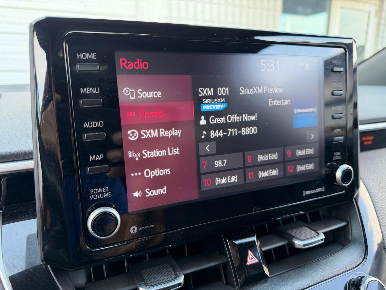Used 2022 Toyota Corolla SE FWD image 35