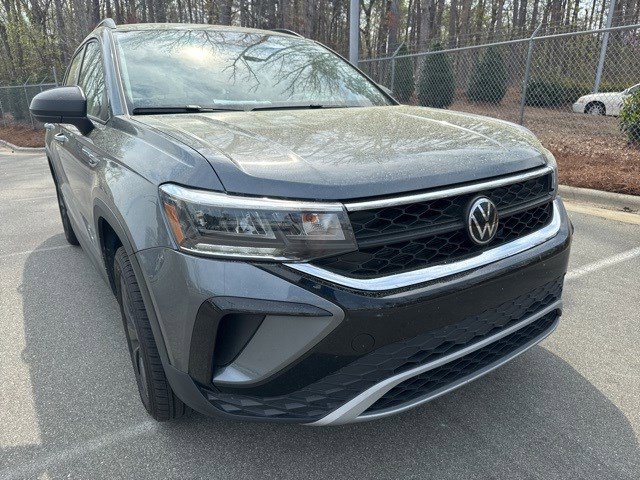 Used 2024 Volkswagen Taos S image 6