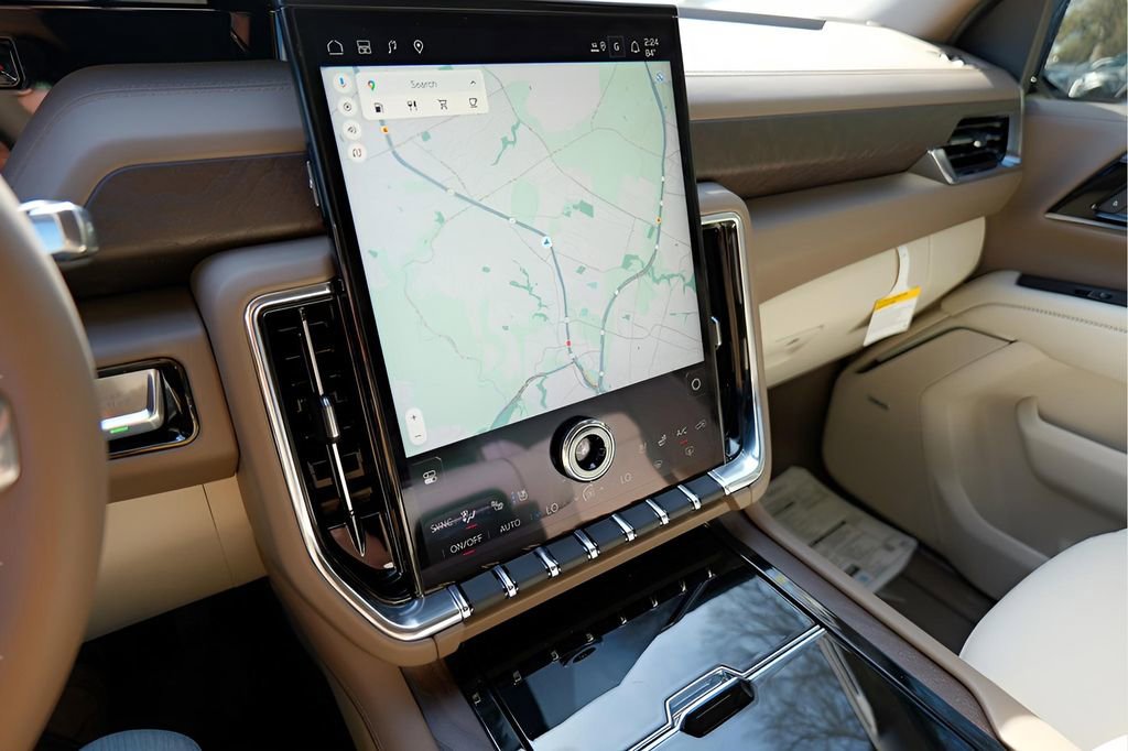 New 2026 GMC Yukon Denali w/ Sun & Power Step Package image 15