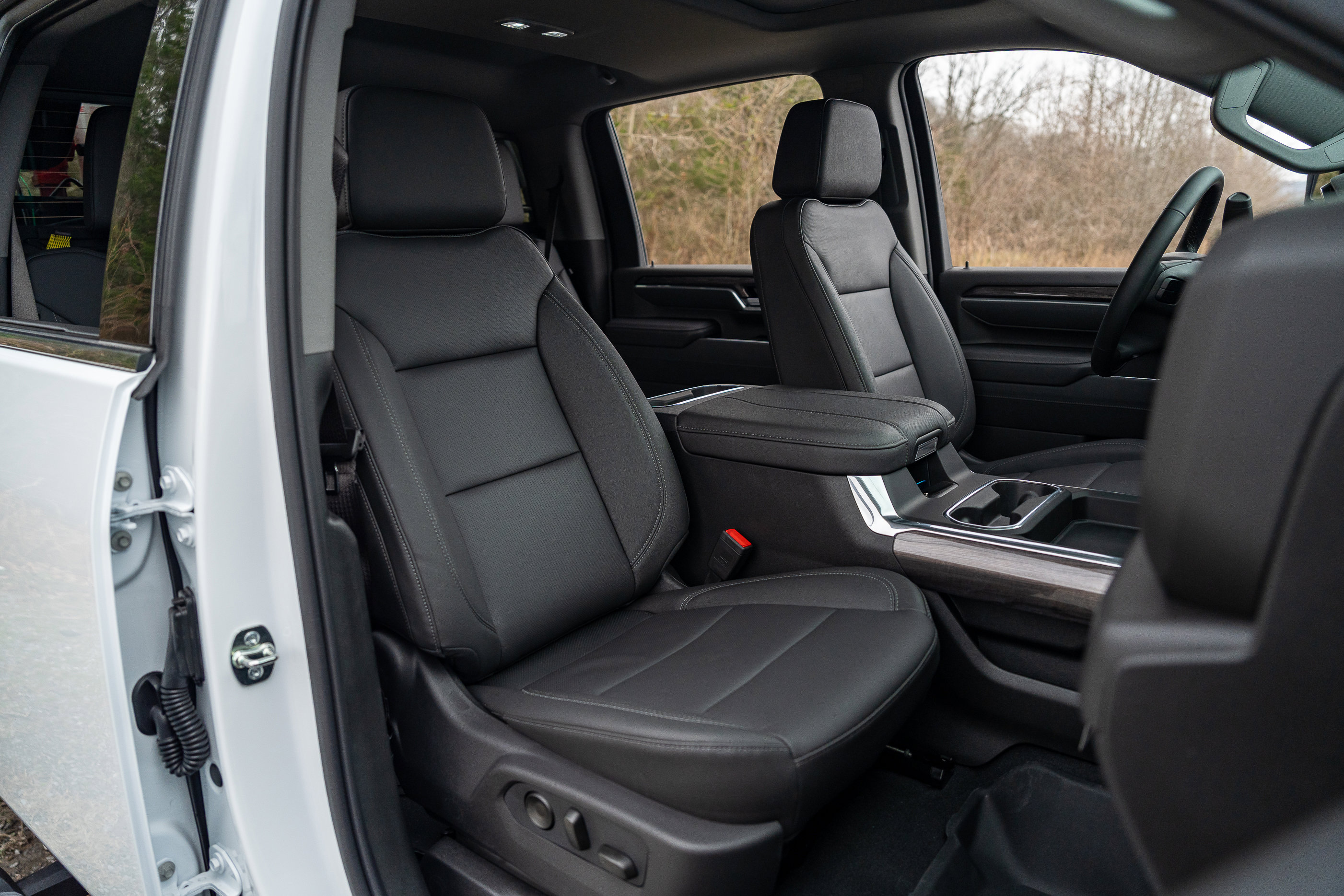 New 2026 Chevrolet Silverado 3500 LTZ w/ LTZ Plus Package image 31