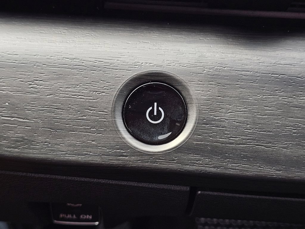 Used 2023 Nissan Ariya FWD image 30