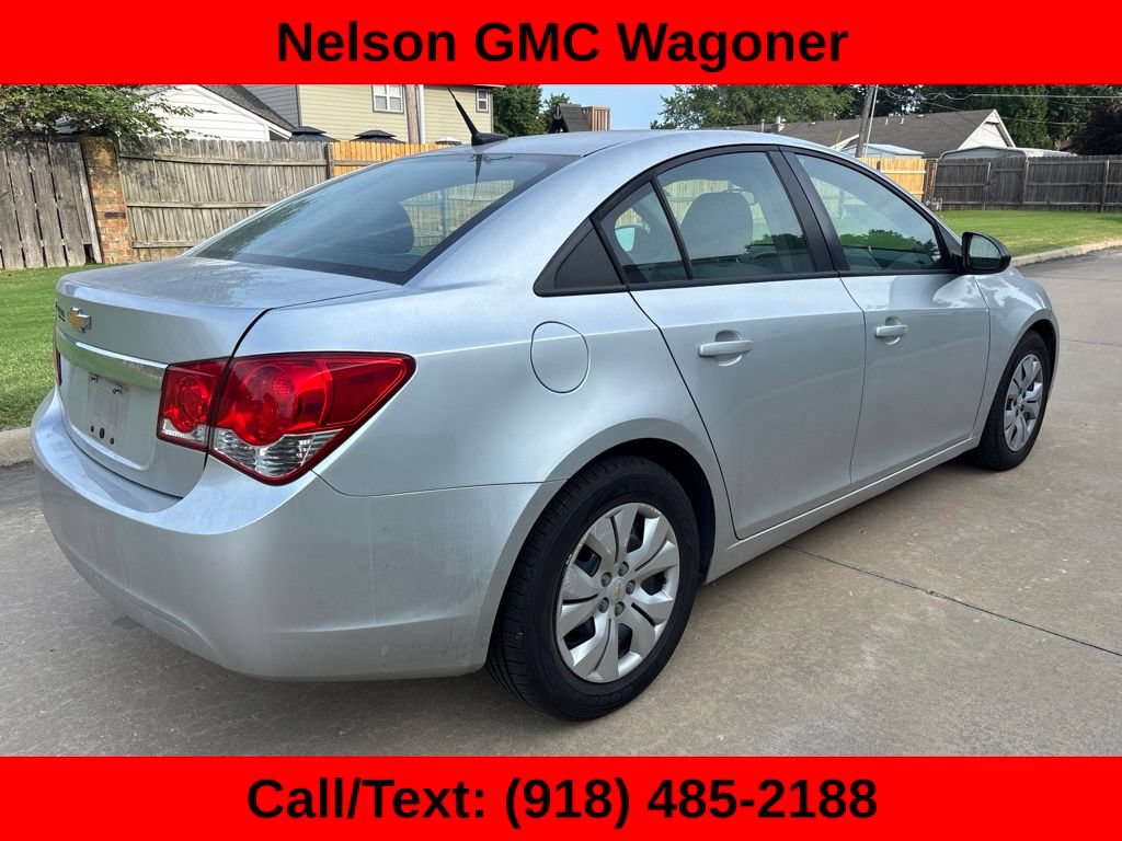 Used 2014 Chevrolet Cruze LS FWD image 5
