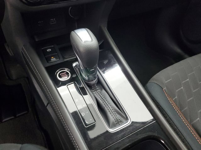 Used 2024 Nissan Kicks SR FWD image 30