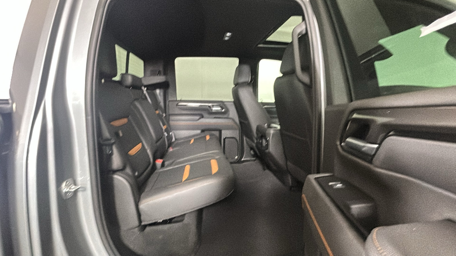 Used 2026 GMC Sierra 2500 AT4 w/ AT4 Premium Plus Package AWD/4WD image 35