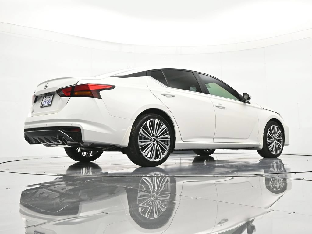 New 2026 Nissan Altima 2.5 SV w/ SV Premium Package FWD image 39