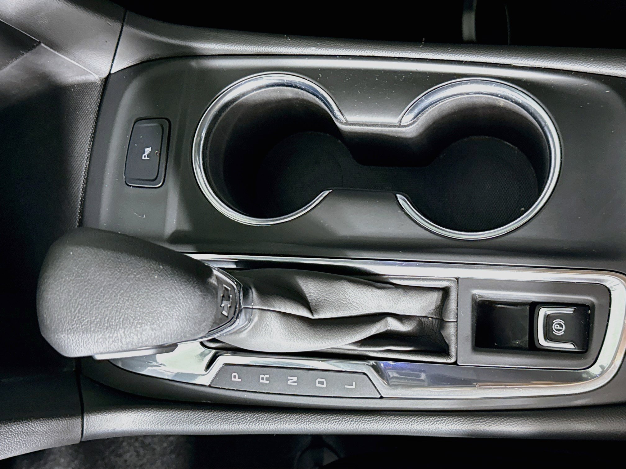 Used 2023 Chevrolet Equinox LT FWD image 19