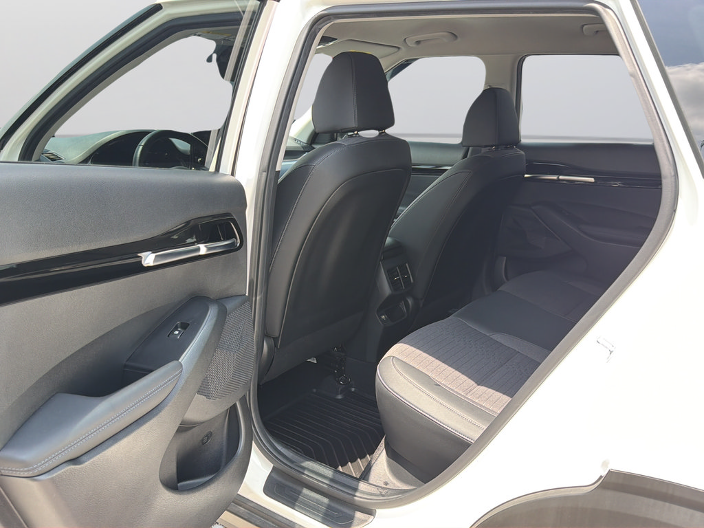 Used 2023 Kia Seltos S FWD image 23
