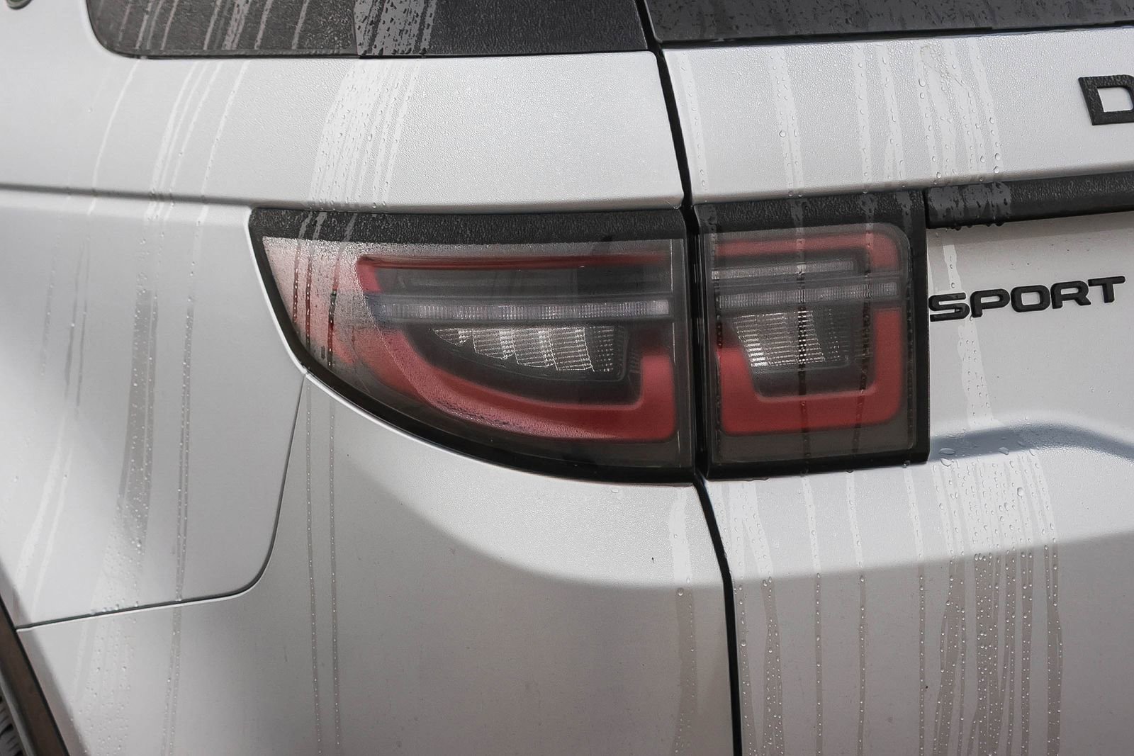 New 2026 Land Rover Discovery Sport Landmark image 12