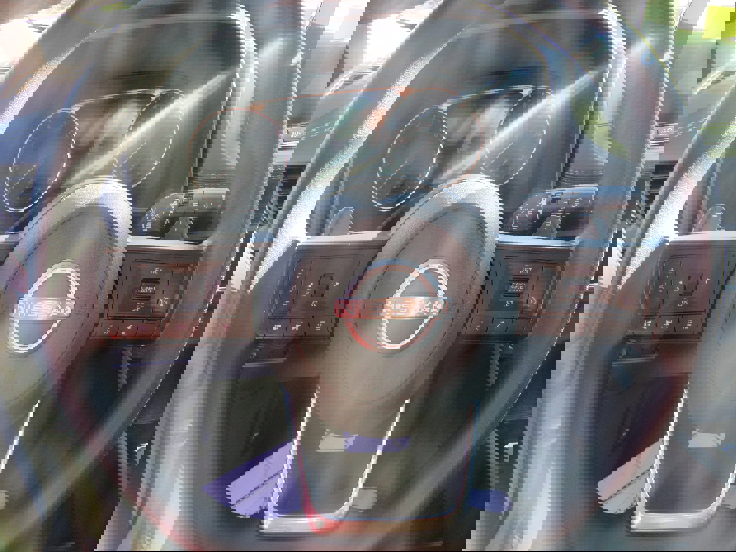 Used 2023 Nissan Rogue S image 17