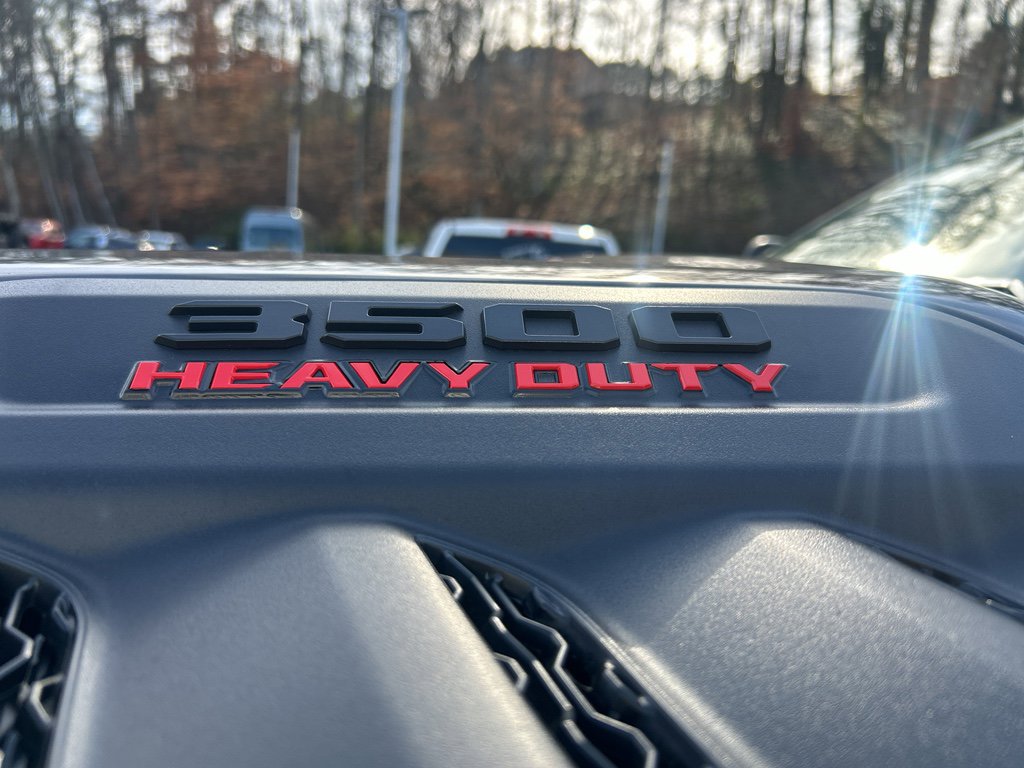 Used 2025 RAM 3500 Laramie image 7