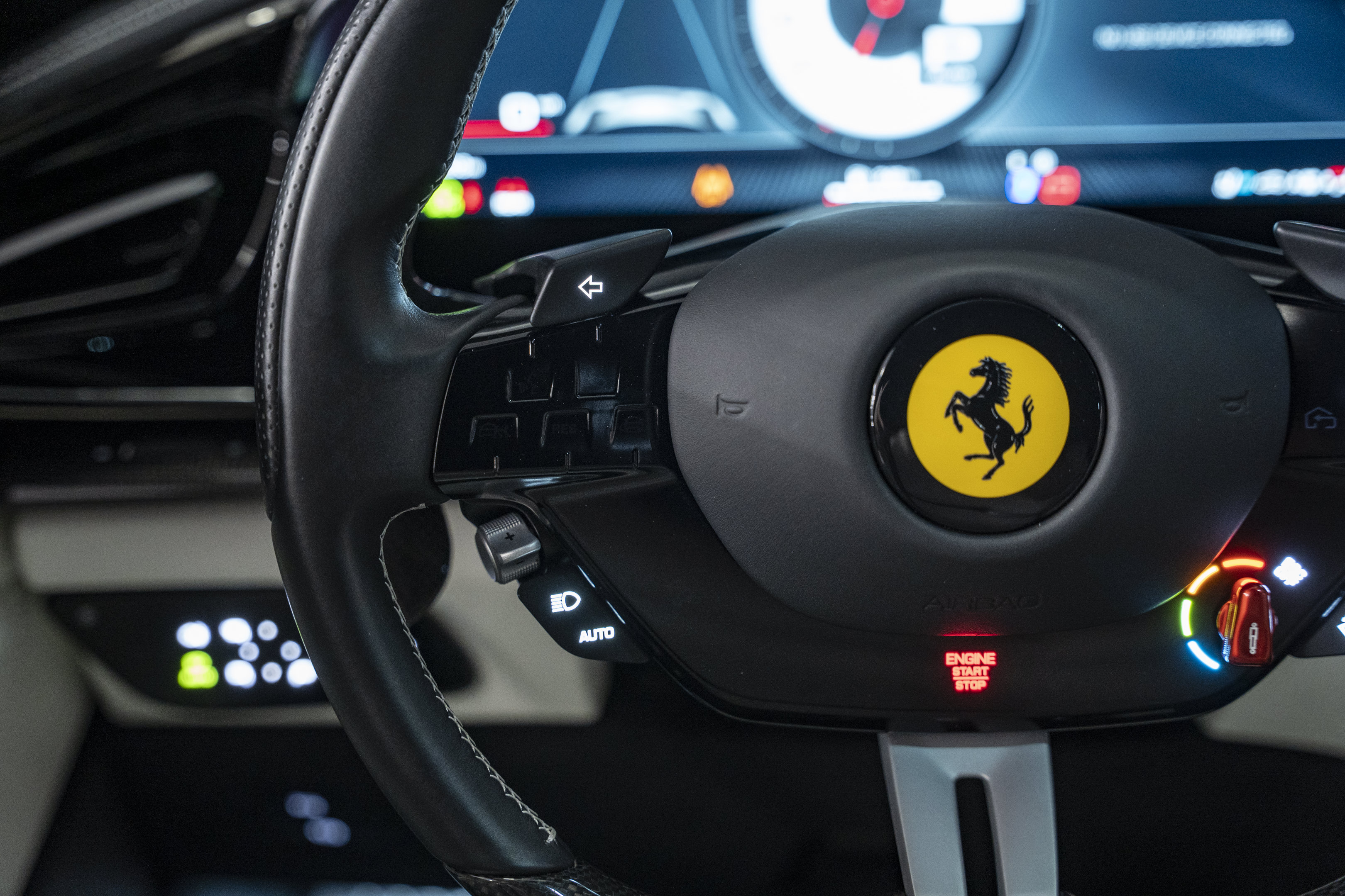 Used 2025 Ferrari Purosangue AWD/4WD image 46
