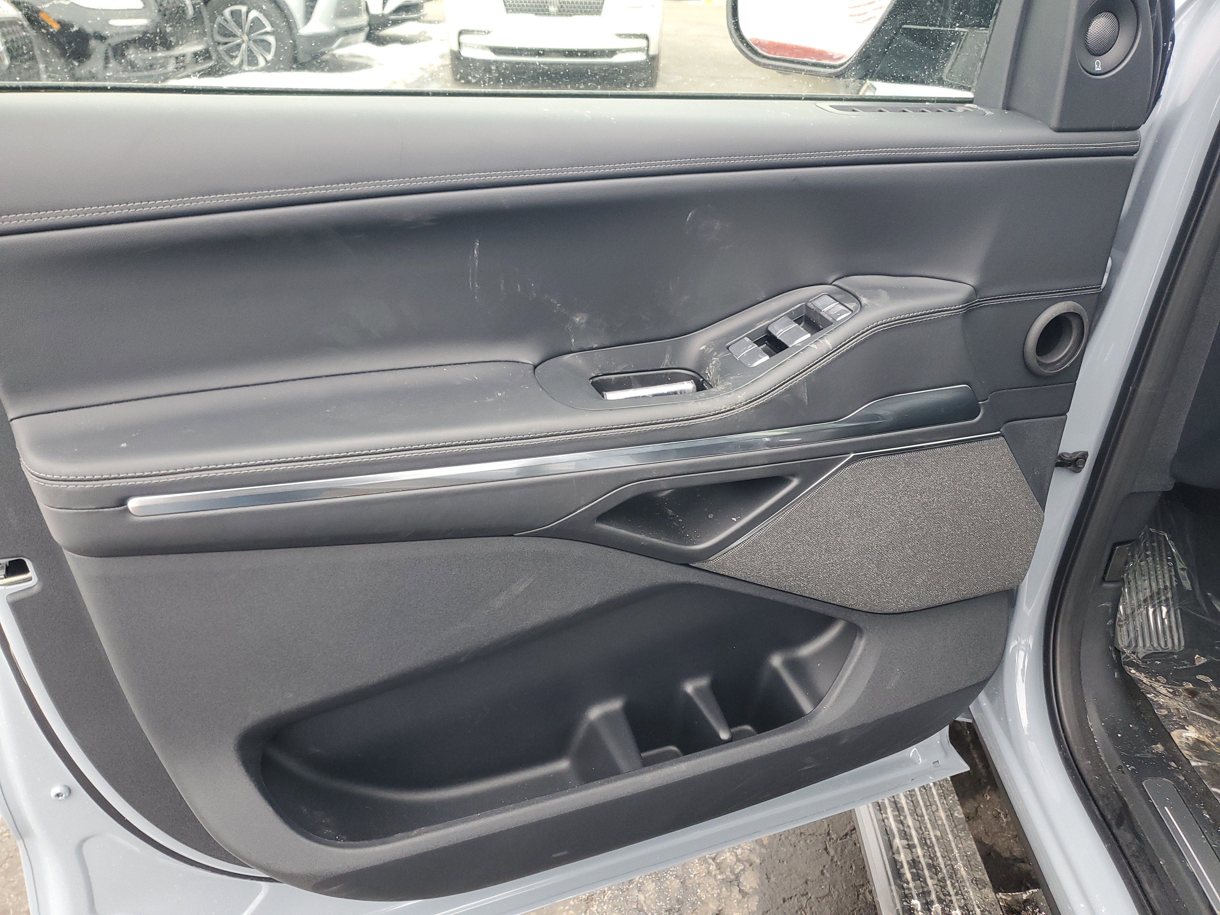 New 2026 Lincoln Navigator L Reserve w/ Jet Appearance Package image 8