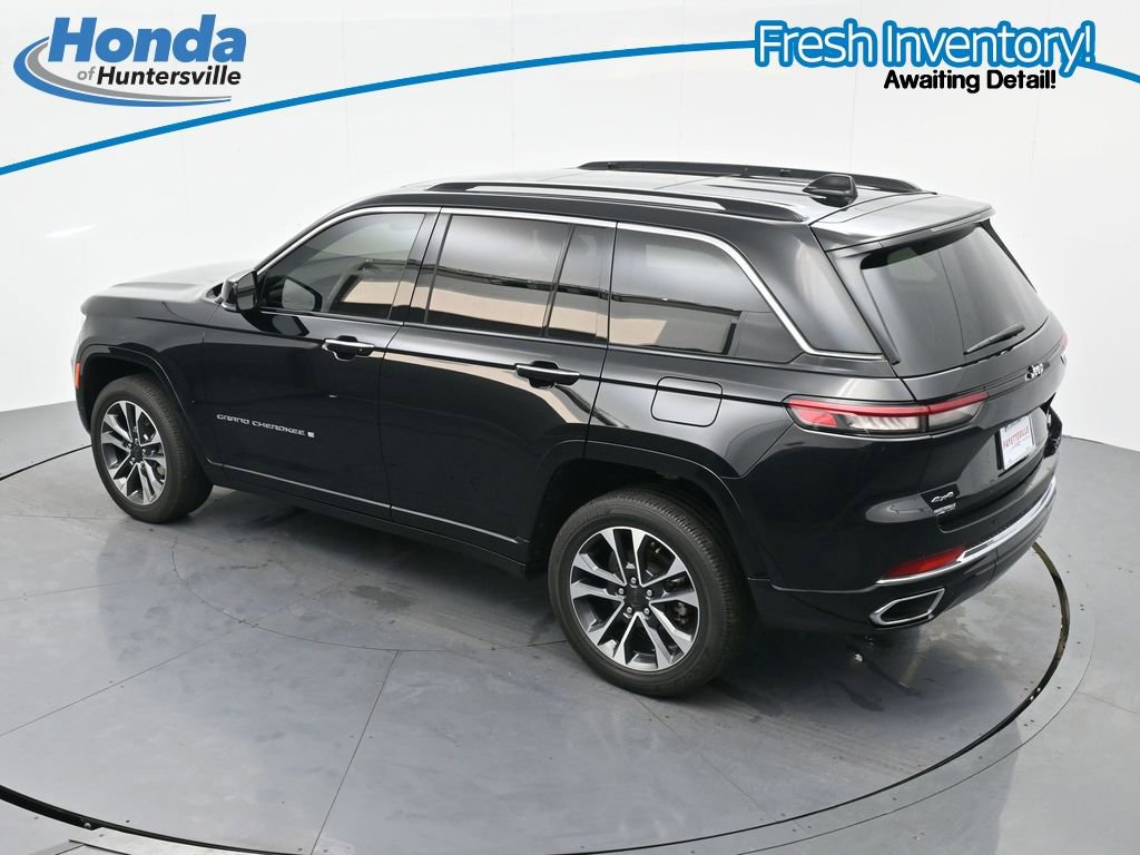 Used 2023 Jeep Grand Cherokee Overland AWD/4WD image 31