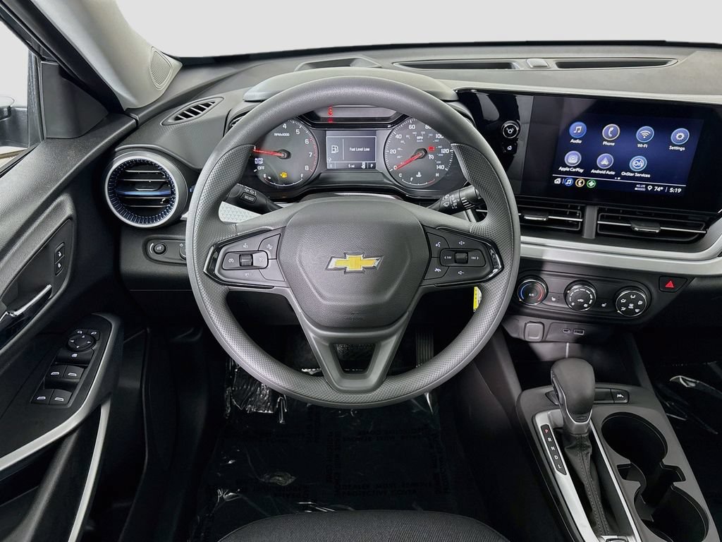 New 2026 Chevrolet Trax LS w/ LS Convenience Package FWD image 21