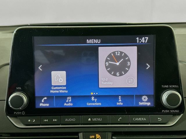 Used 2024 Nissan Altima 2.5 SV image 16