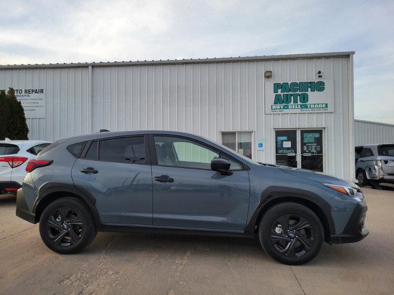 Used 2025 Subaru Crosstrek 2.0i image 9