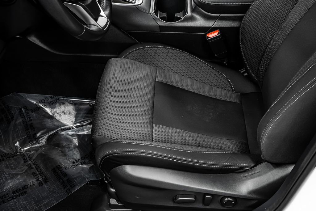 Used 2023 Subaru Outback Premium image 38