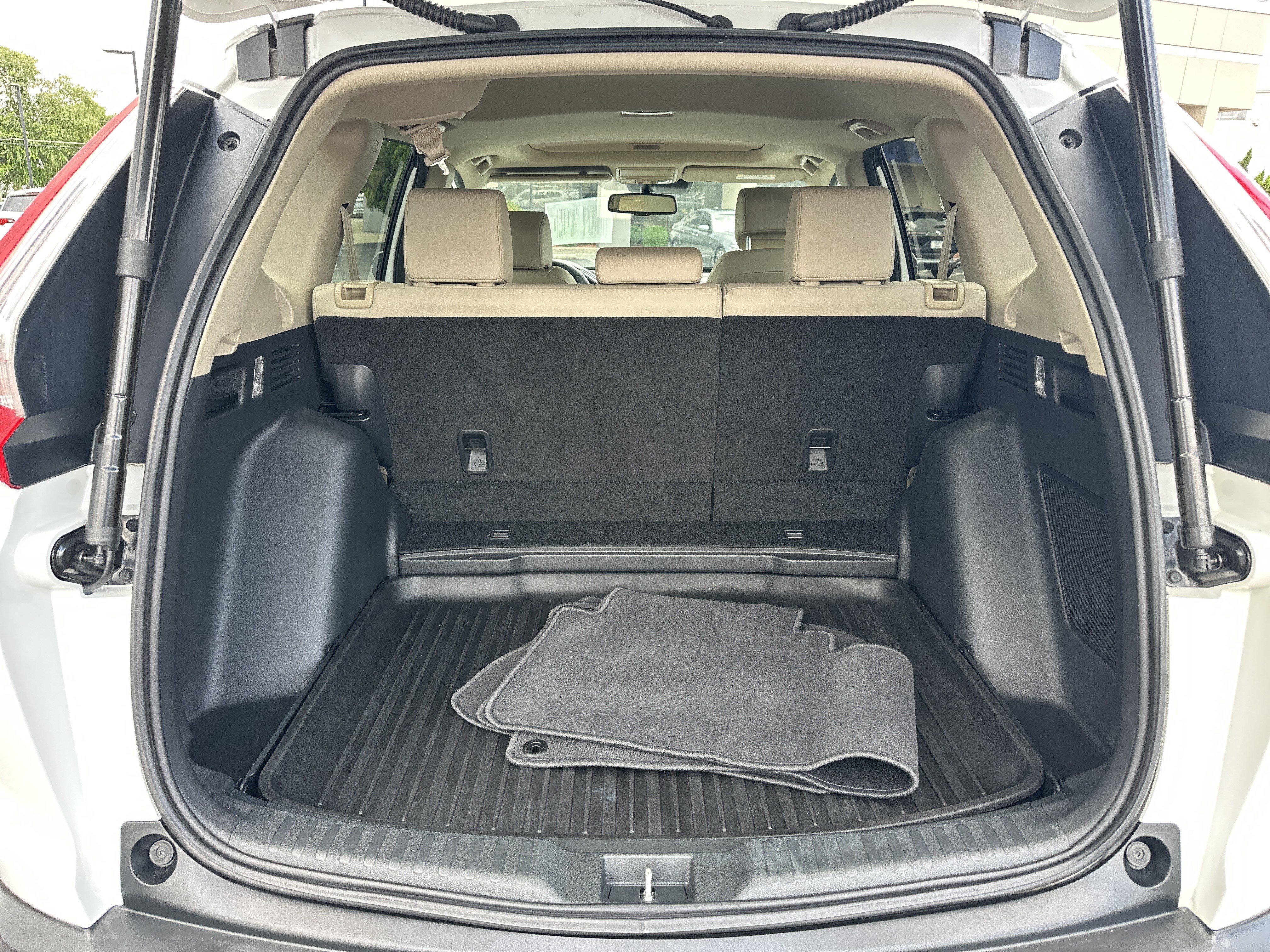Used 2019 Honda CR-V Touring image 22