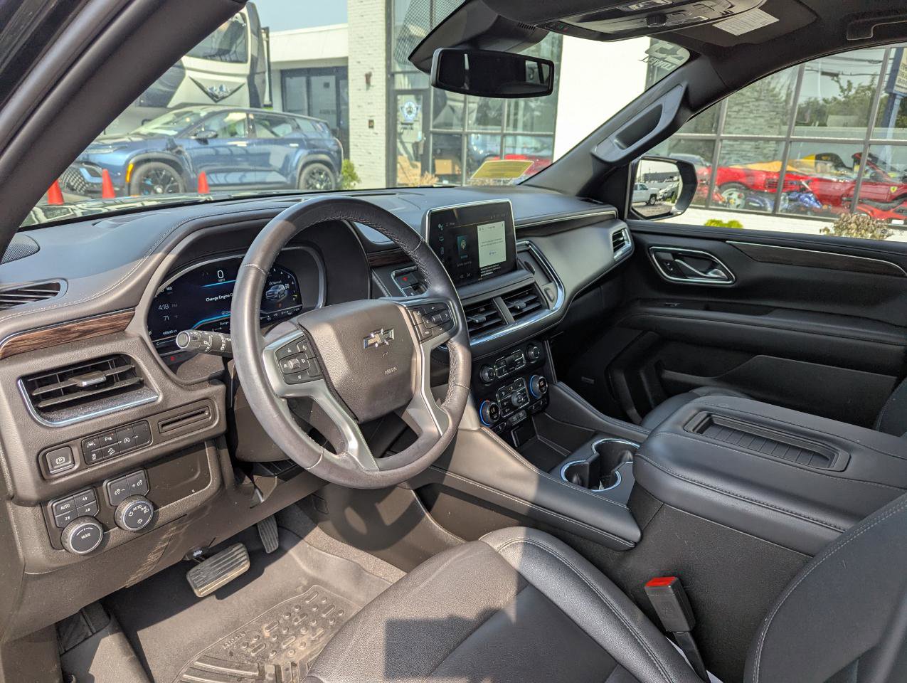 Used 2023 Chevrolet Tahoe Z71 AWD/4WD image 13