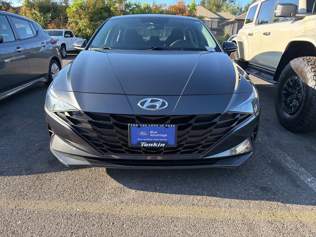 Used 2023 Hyundai Elantra SEL FWD image 2