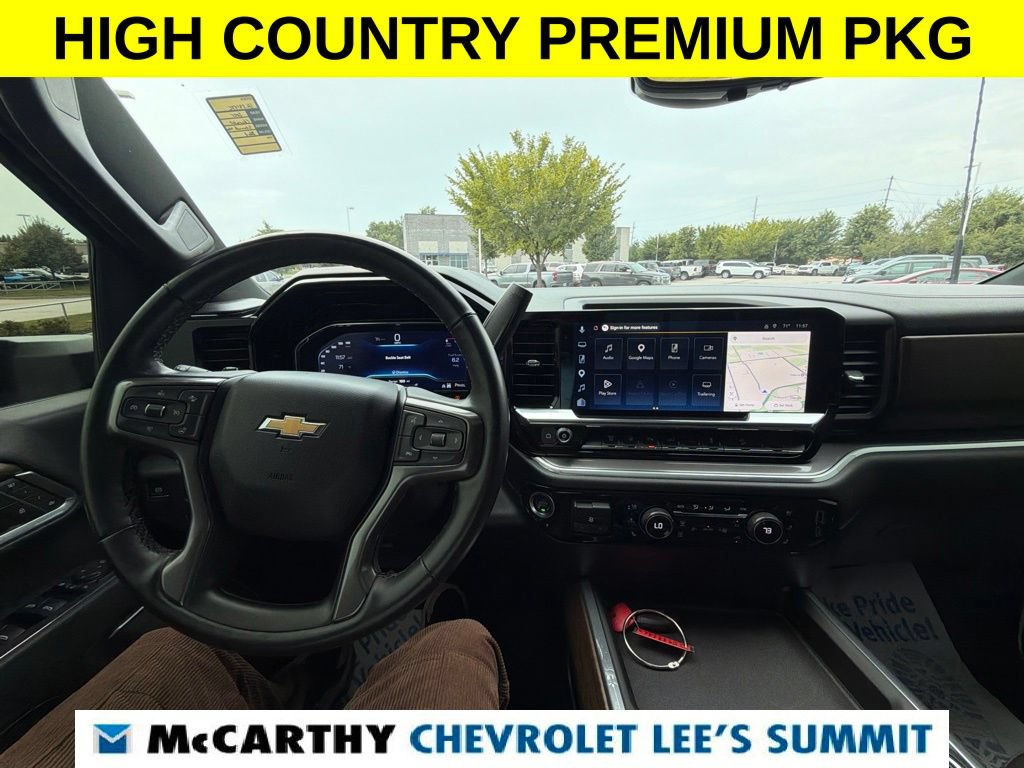 Used 2025 Chevrolet Silverado 2500 High Country w/ High Country Premium Package AWD/4WD image 29