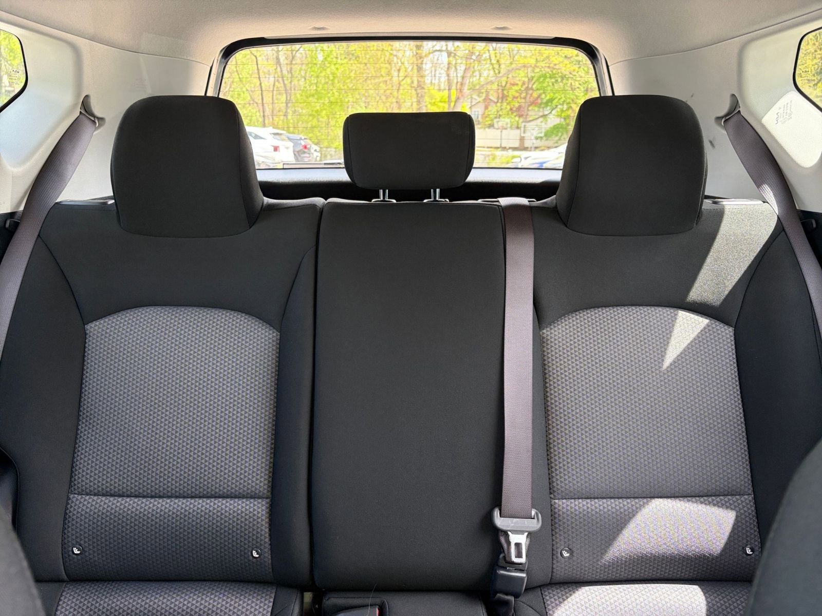 Used 2025 Kia Soul LX w/ LX Technology Package FWD image 36