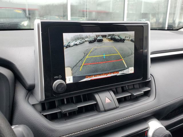 Used 2024 Toyota RAV4 LE image 27