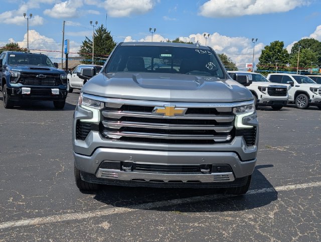 New 2026 Chevrolet Silverado 1500 High Country AWD/4WD image 2