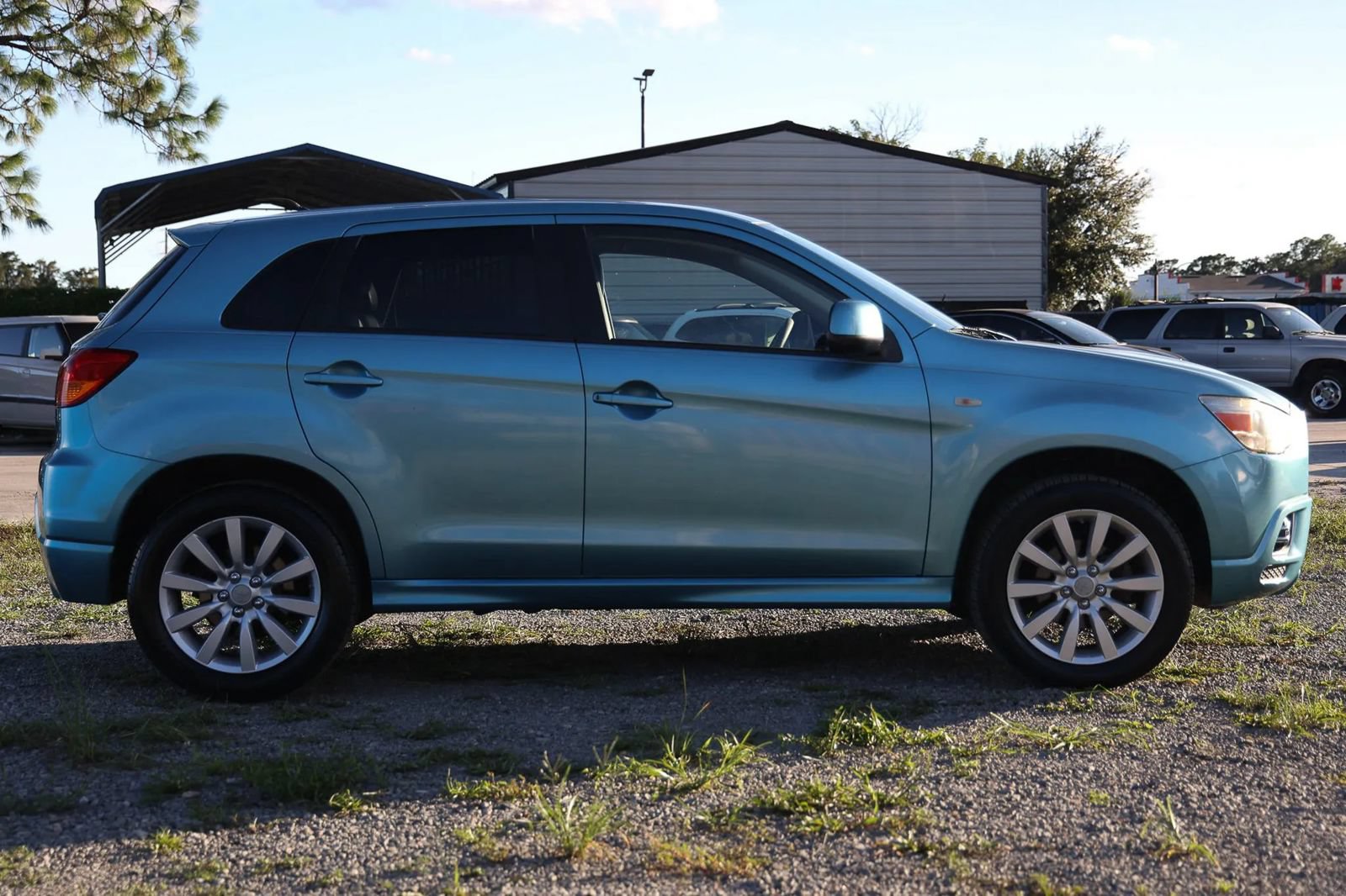 Used 2011 Mitsubishi Outlander Sport SE FWD image 8