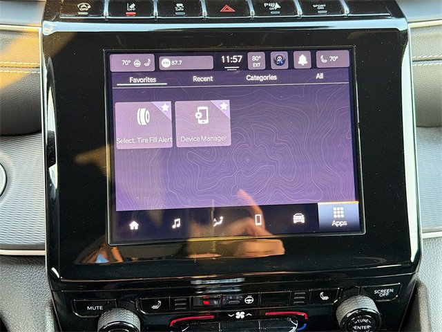 Used 2024 Jeep Grand Cherokee L Altitude image 33